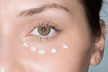 眼霜的正确使用方法是什么