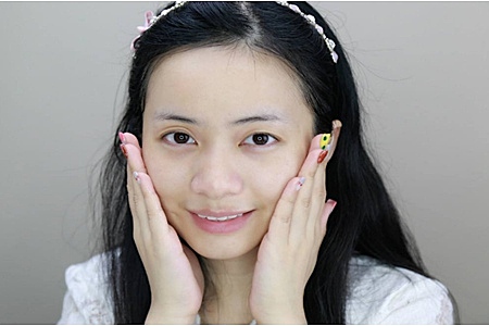 女性患毛囊炎的症状，面部多发如何治疗