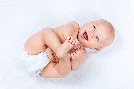 妈妈选择婴儿纸尿裤的方法，呵护宝宝娇嫩肌肤