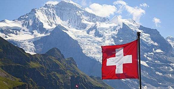 为什么瑞士被称为“钟表王国”？