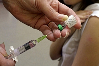 世界首例人工智能辅助设计疫苗 在美国进行试验