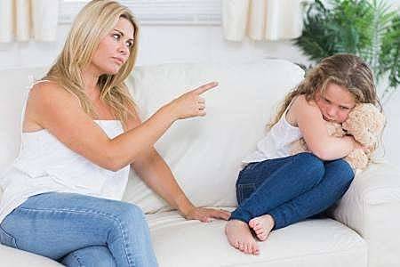 和孩子吵架时，父母应该怎么办才最合理?