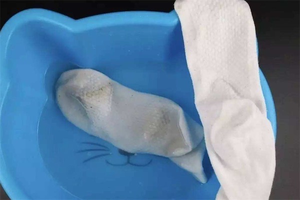 袜子洗了还有臭味怎么办