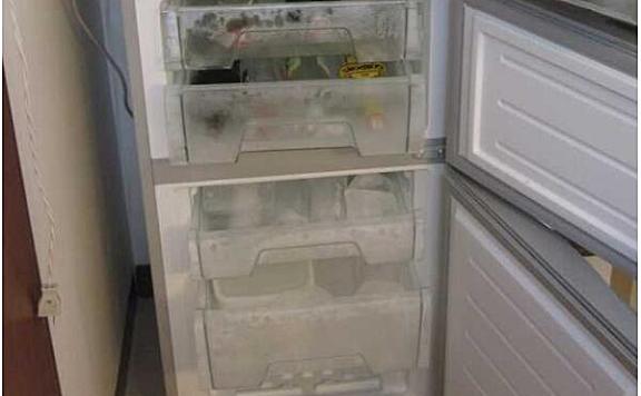冰箱冰块快速解冻的方法是什么