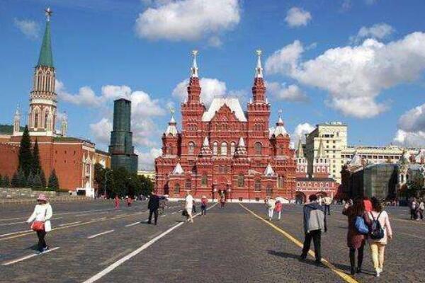 俄罗斯最著名的十个建筑物：红场、冬宫占前两名