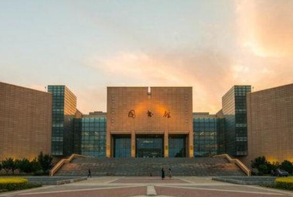 中国高校十大图书馆排名
