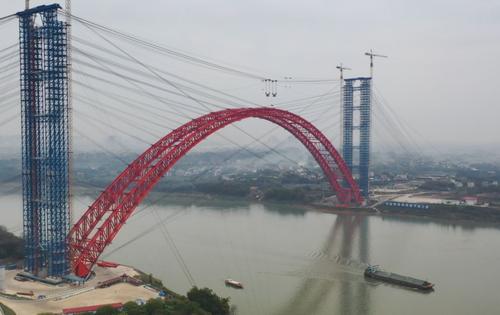 世界跨径最大钢拱桥
