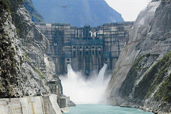 世界上十大最高的水坝