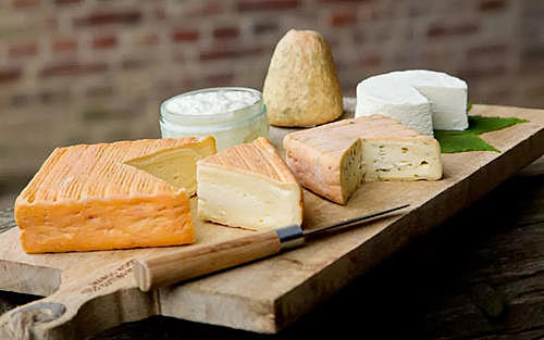 最喜欢吃奶酪的十大国家