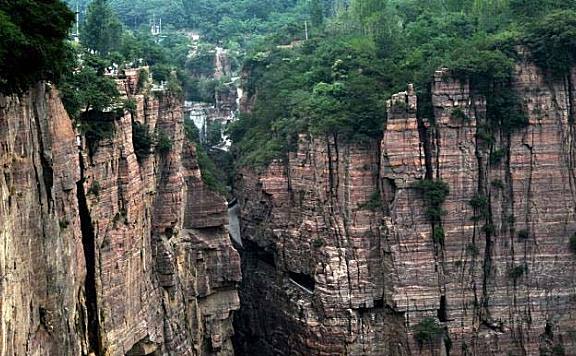 中国最神奇的三个村庄：郭亮村、地坑院、封门村全上榜