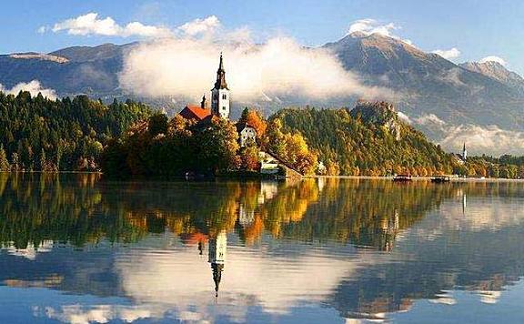 欧洲绝美的3大湖泊：个个美若仙境