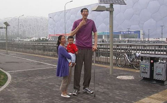世界上最长的手臂：单臂长1.06米