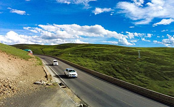 最佳去西藏自驾游路线，看过这篇文你才知道，原来途中有这么多美景