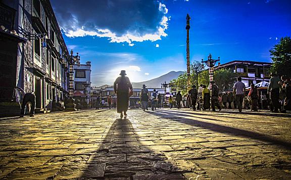 6、7月去西藏旅游怎么安排？有哪些景点？需要花多少钱？