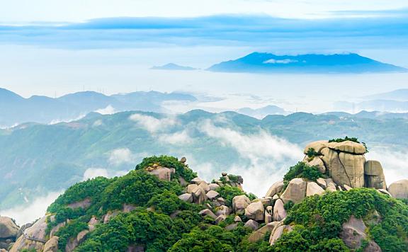 福建太姥山，就看一线天